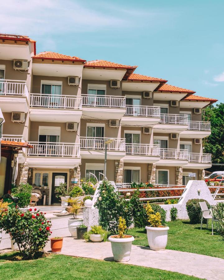 Georgalas Sun Beach Resort Nea Kallikrateia Exterior photo